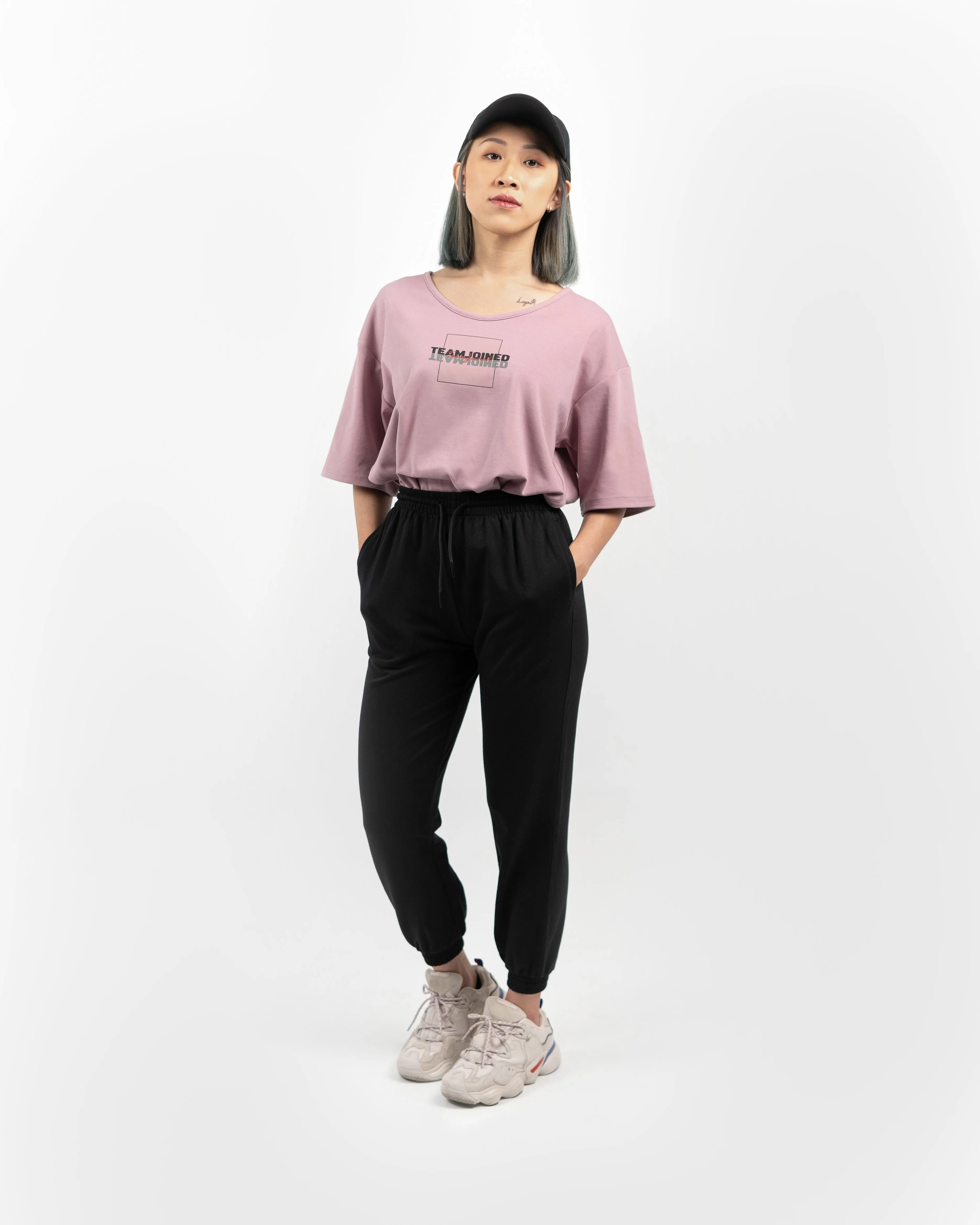 Asymmetry Hem Loose Tee