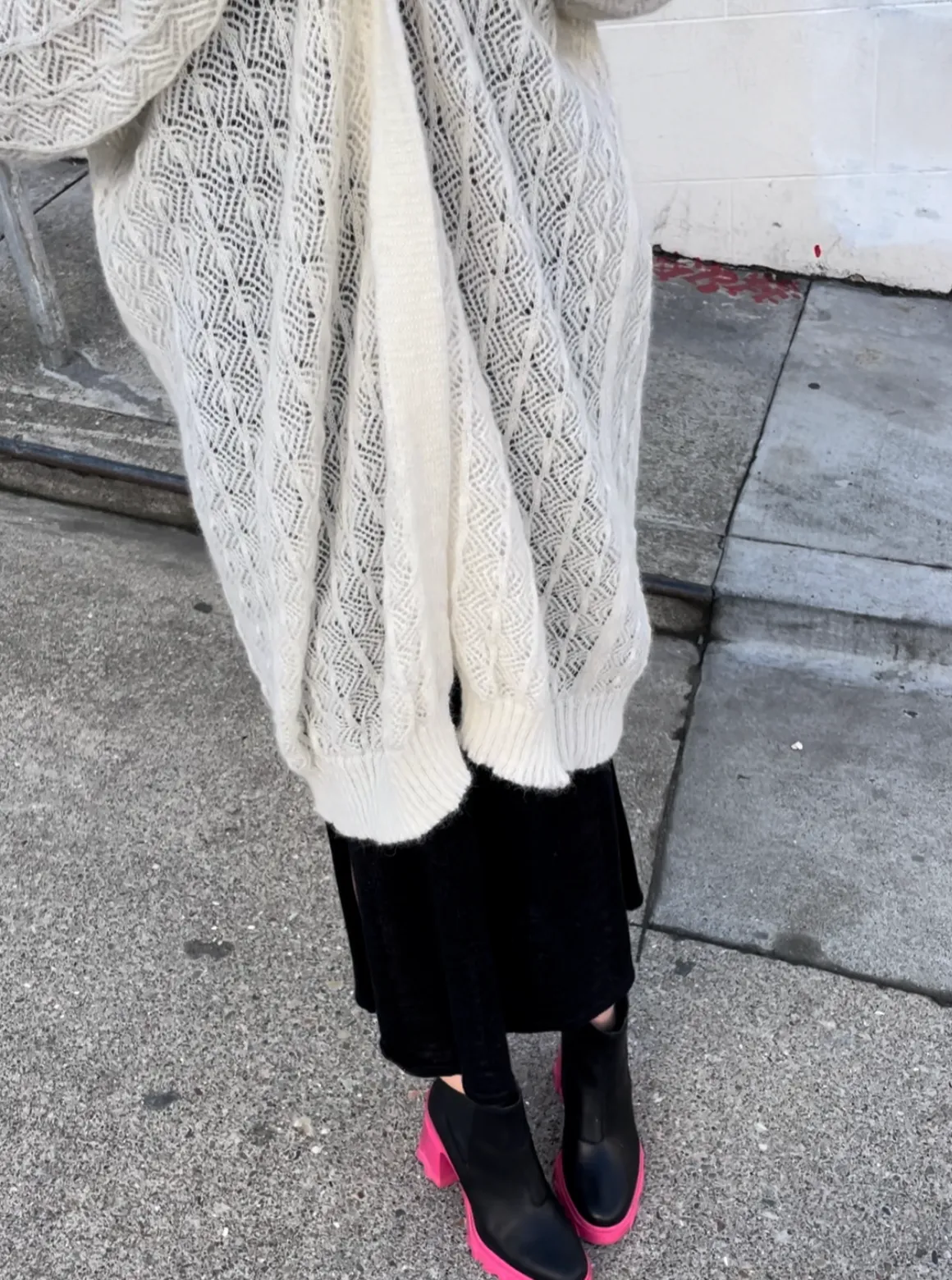 Feather Long Cardigan Ecru