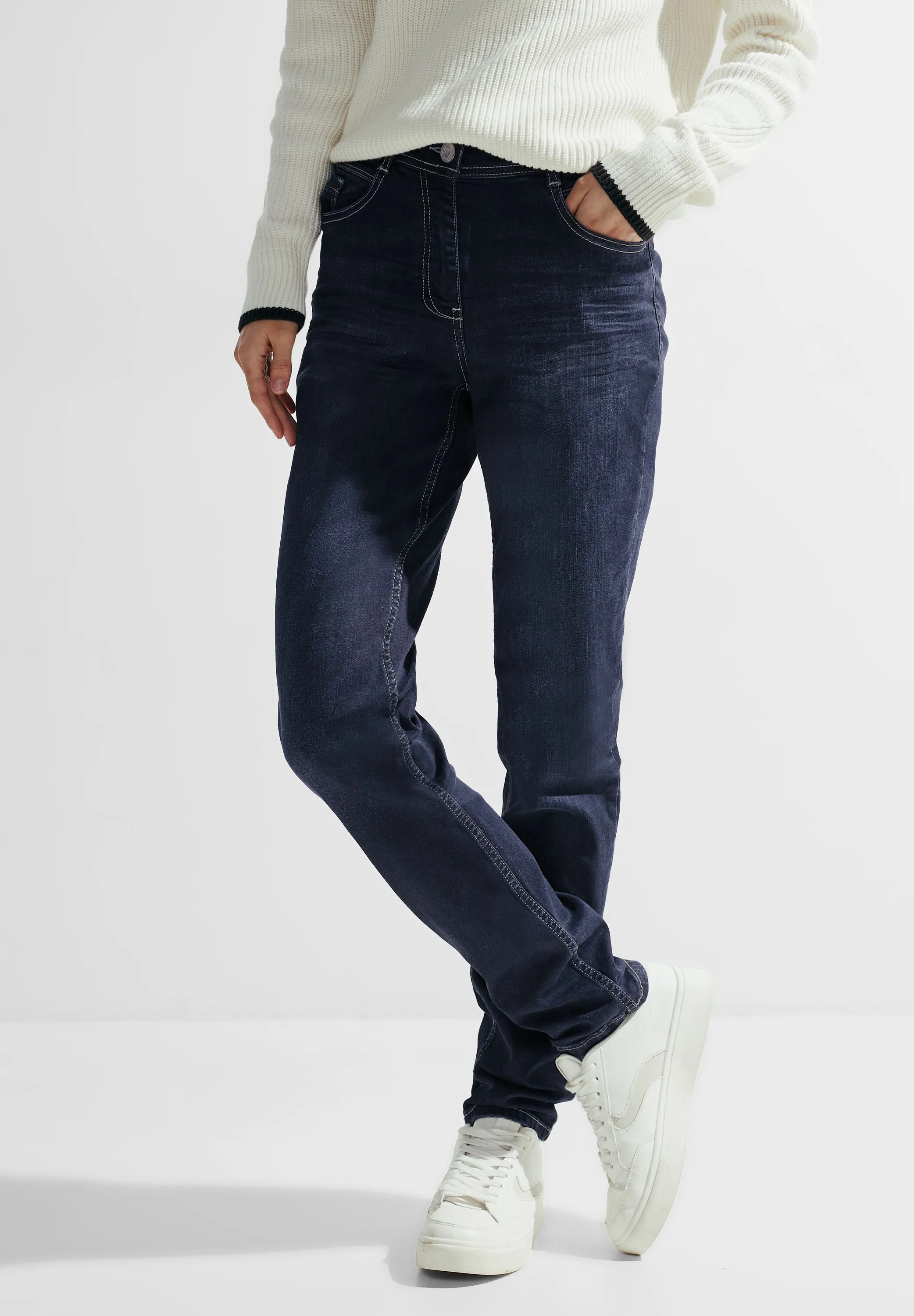 Slim Fit Jeans