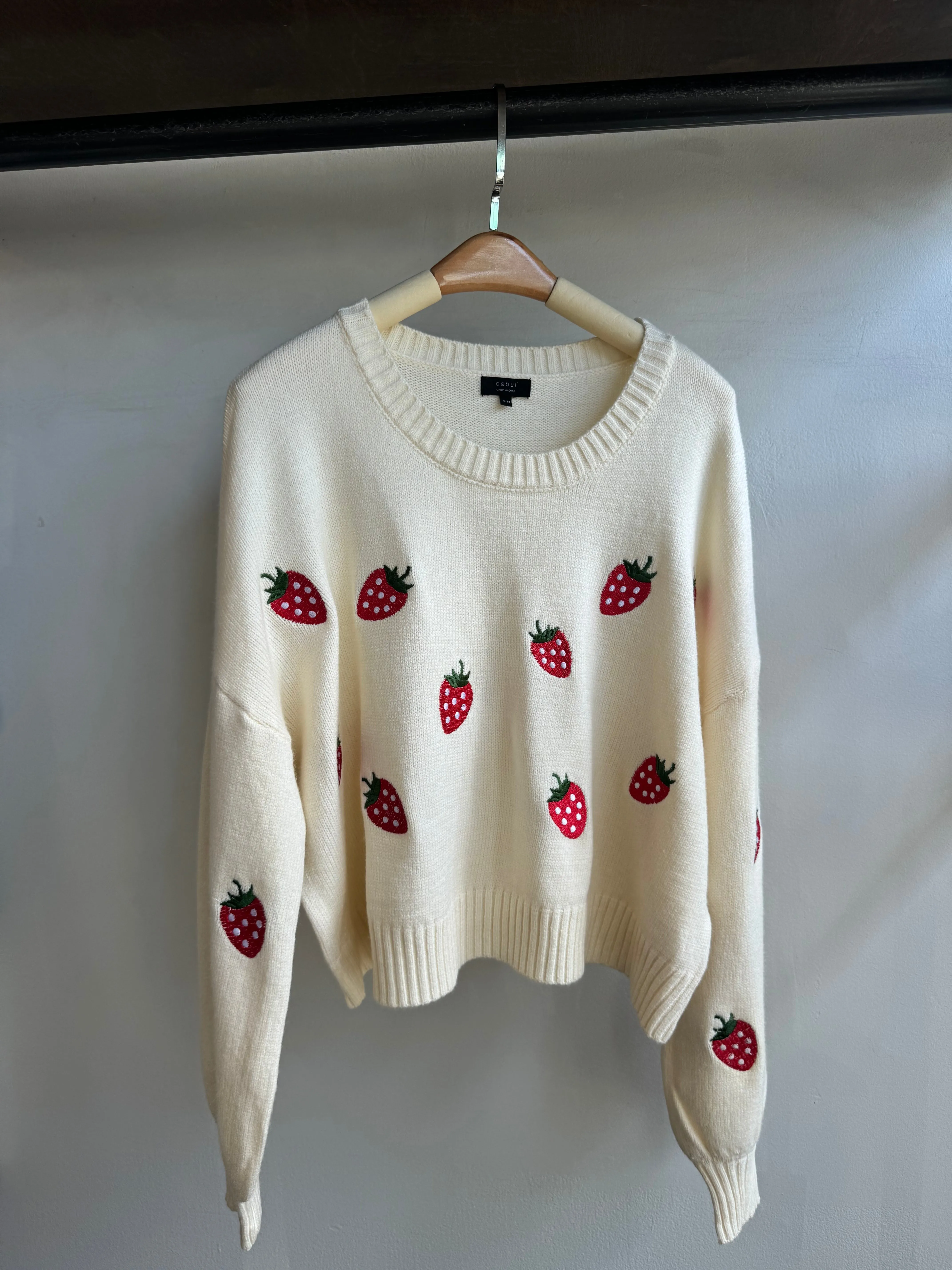 STRAWBERRY Sweater