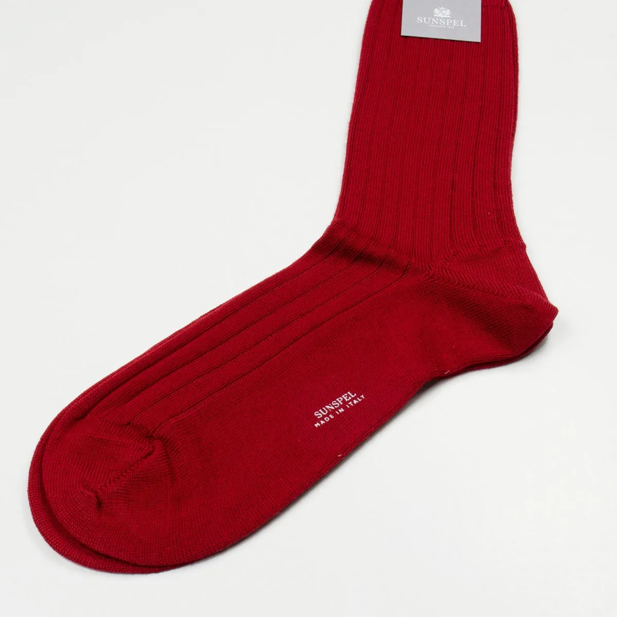 Sunspel - Merino Rib Socks - Madder (Red)